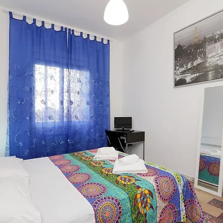게스트하우스 Rooms&rooms *